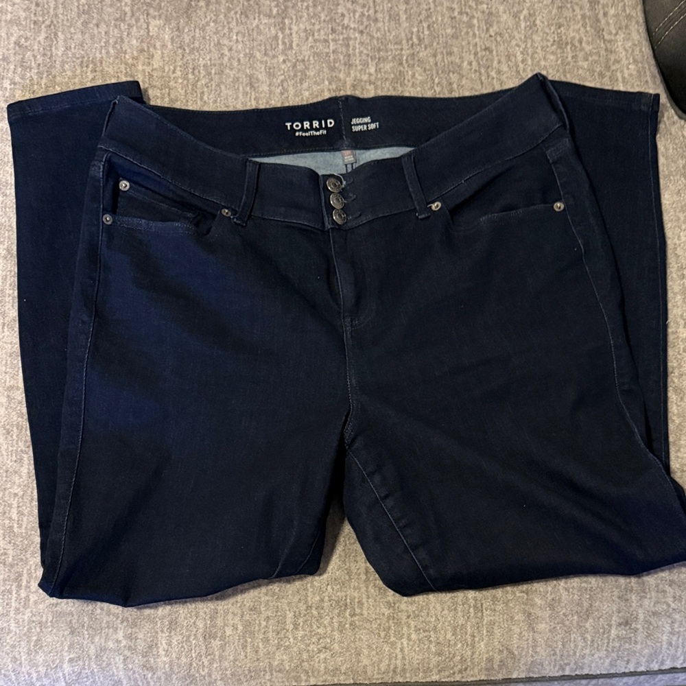 Torrid Women's Dark Blue Jeggings